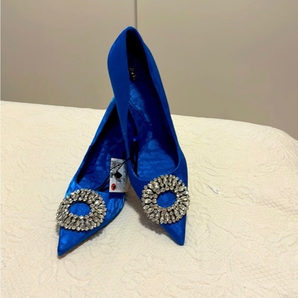Zara Shoes Blue  color Heels  Size: 7.5 - Picture 1 of 9